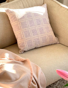 Elvang Denmark Dahlia Kissenbezug 50x50 cm Cushion Light plum