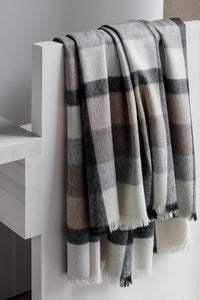 Elvang Denmark Intersection Decke Throw Camel/white/grey