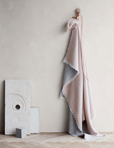 Elvang Denmark Venice Decke Throw White/grey